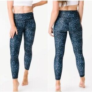 ZYIA Active Stone Leopard Scrunch Leggings Size 2